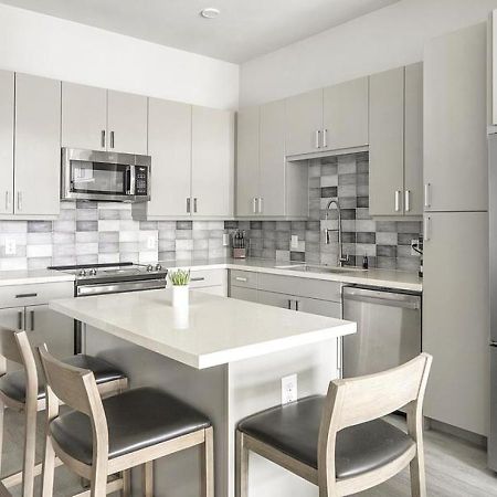 Landing Modern Apartment With Amazing Amenities 奧斯汀 外观 照片