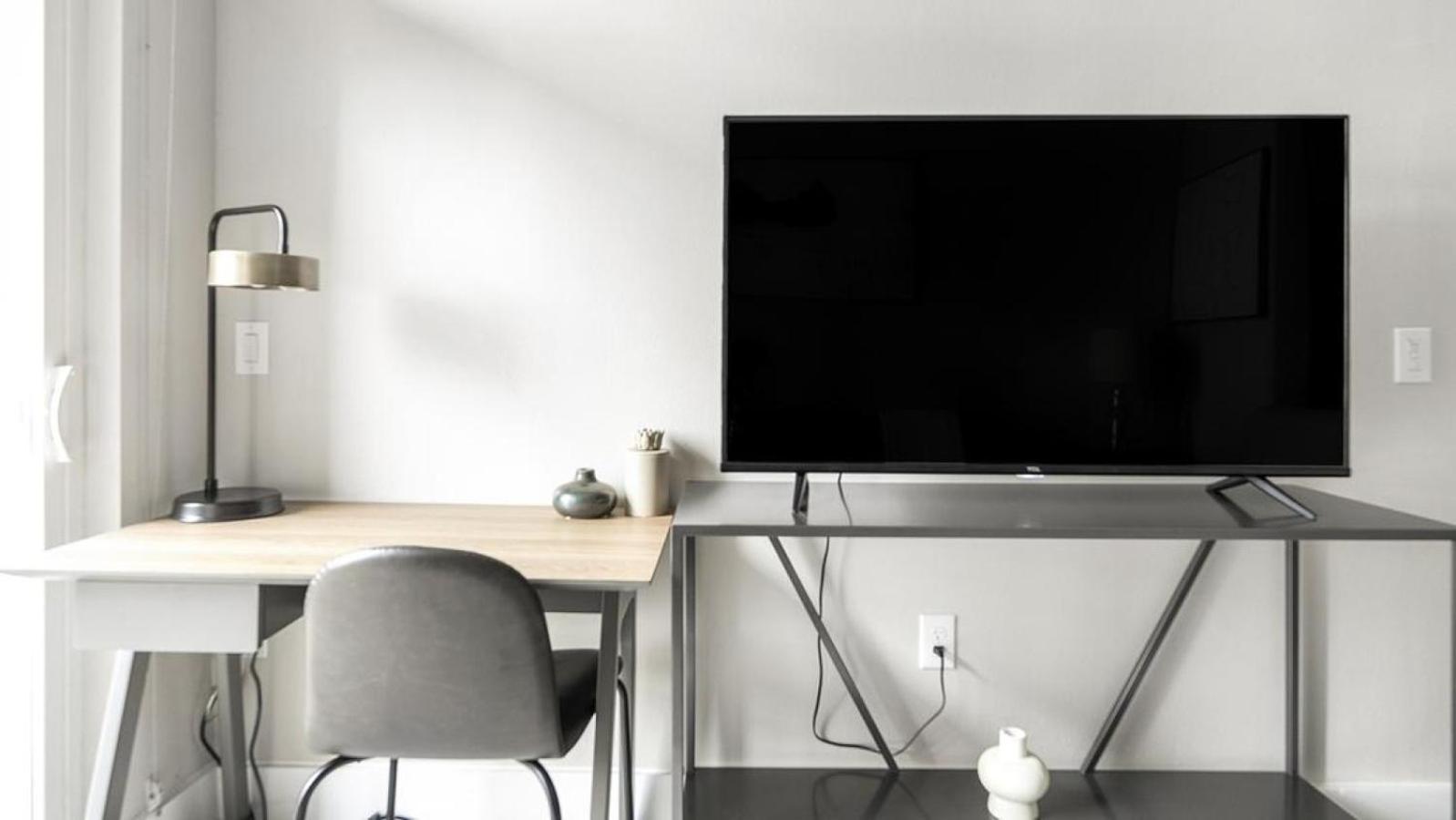Landing Modern Apartment With Amazing Amenities 奧斯汀 外观 照片