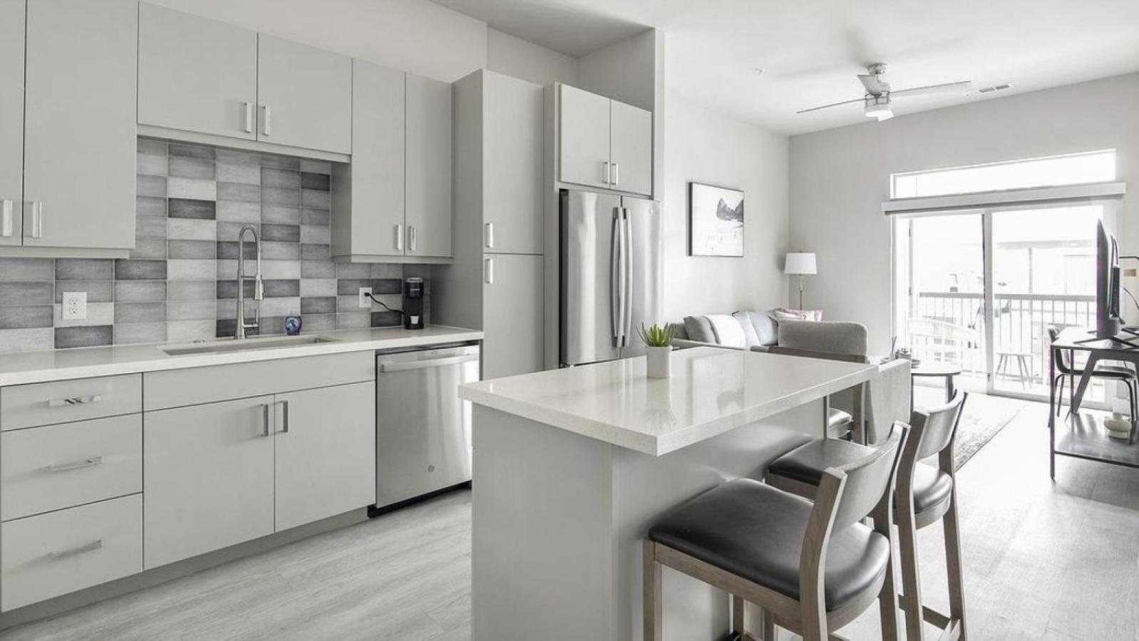Landing Modern Apartment With Amazing Amenities 奧斯汀 外观 照片